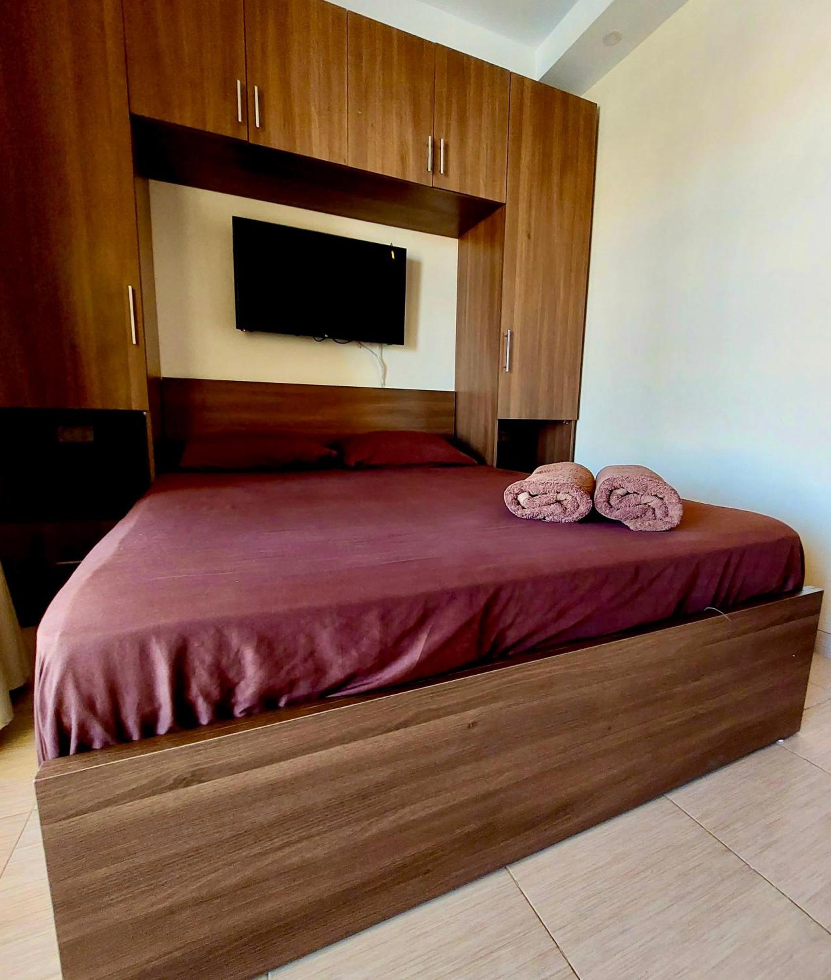 Florenza Khamsin - Sea View / Free Wi-fi *